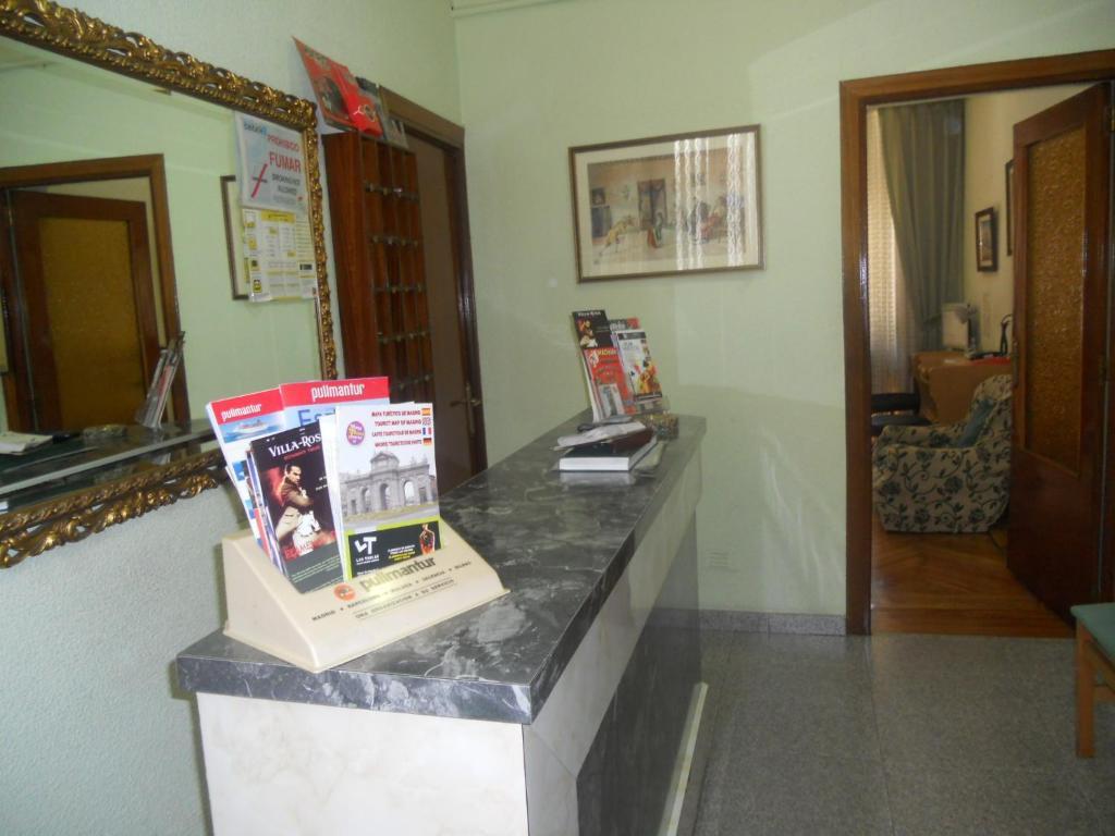 Hostal Olga - Madrid — Foto’s 2